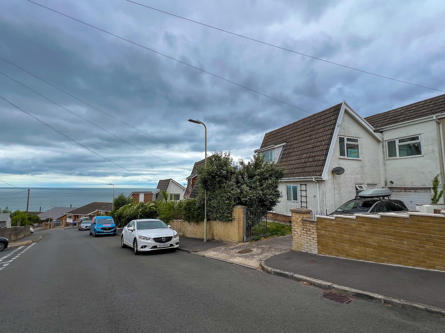22 Somerset View, Ogmore By Sea, Vale Of Glamorgan CF32 OPP